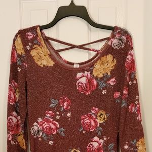 Burgundy floral criss-cross back tunic